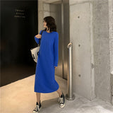 Loose-fitting Figure-flattering Long-sleeved Straight-cut Solid-color Dress