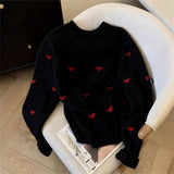 Women's Comfortable Sweater With Heart Pattern Long-Sleeved Crew-Neck Pullover